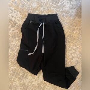 High Waisted Zamora Jogger Scrub Pants by Figs